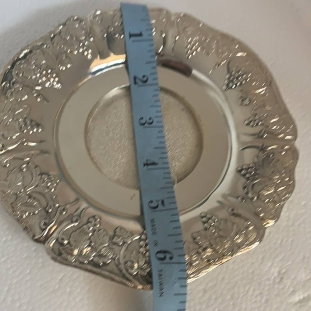 Candle holder, home accent - Picture 6 of 7